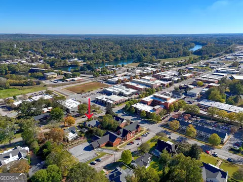 View/Area - 1007 4th Ave, West Point, GA 31833 photo 4 of 5