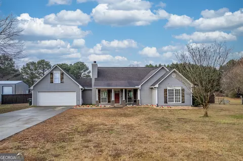 3633 Saddlebrook Dr, Loganville, GA 30052