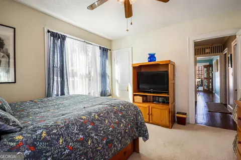 Bedroom - 29 Mountain View Dr, Toccoa, GA 30577 photo 3 of 6
