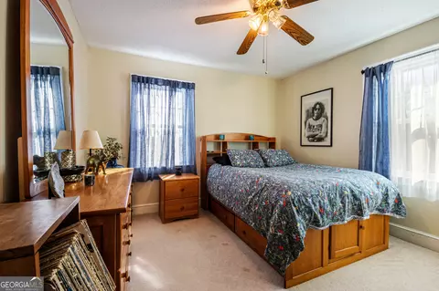 Bedroom - 29 Mountain View Dr, Toccoa, GA 30577 photo 1 of 6