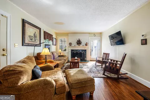 Living - 29 Mountain View Dr, Toccoa, GA 30577 photo 1 of 3