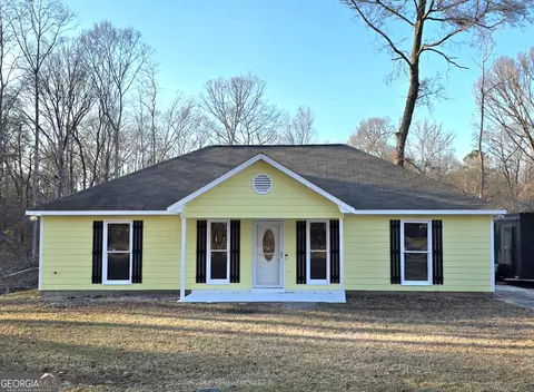 225 Lee Rd 960, Smiths Station, AL 36877