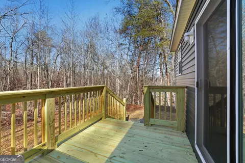Exterior - 196 Hicks Trl, Toccoa, GA 30577 photo 3 of 4