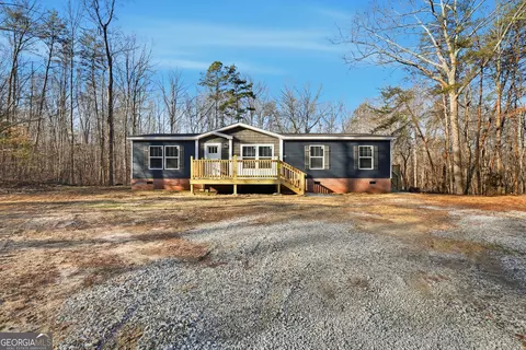 Exterior - 196 Hicks Trl, Toccoa, GA 30577 photo 4 of 4