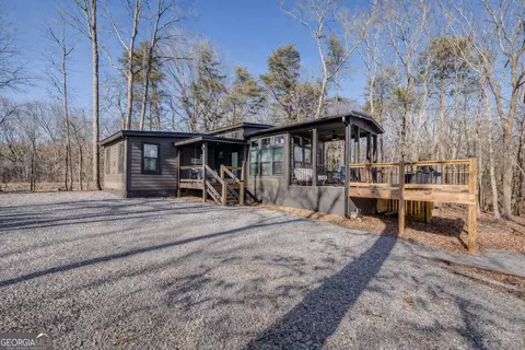 41 Skyview Dr, Menlo, GA 30731