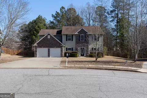 535 Gristmill Ln, Hampton, GA 30228