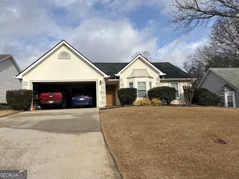 1385 Wheatfield Dr, Lawrenceville, GA 30043