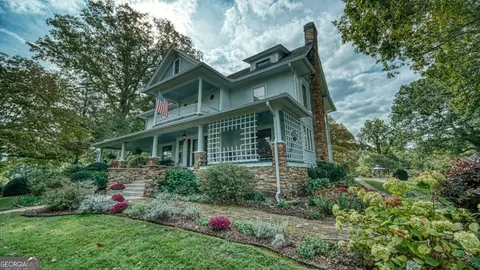 1194 Main St, Andrews, NC 28901