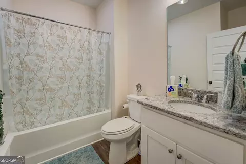 Bath - 90 Cub Ln, Covington, GA 30016 photo 2 of 3
