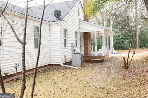 Exterior - 119 College Ave, Lagrange, GA 30240 photo 6 of 9