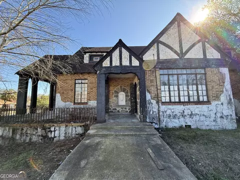 2304 Willard St, Columbus, GA 31906