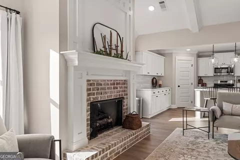 Entry Way - Undisclosed, Pine Mountain, GA 31822 photo 3 of 4