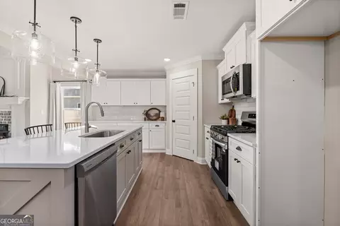Kitchen - Undisclosed, Pine Mountain, GA 31822 photo 5 of 5