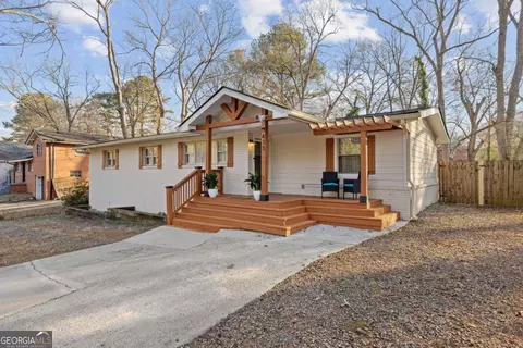 413 Virginia Pl SE, Marietta, GA 30067