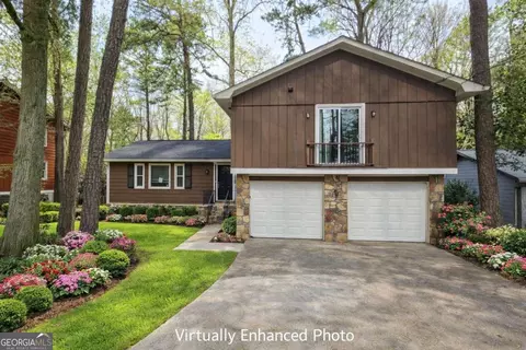 5350 Rockbridge Rd, Stone Mountain, GA 30088
