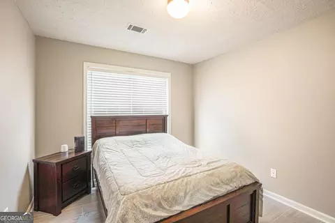 Bedroom - 2305 Sugarleaf Trl, Hampton, GA 30228 photo 5 of 9