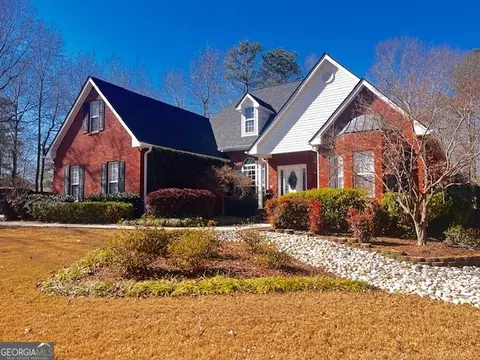 104 Hidden Ct, Mcdonough, GA 30252