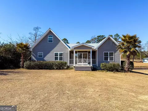 765 Max Deen Dr, Baxley, GA 31513