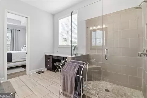 Bath - 522 Edgewater Dr, Canton, GA 30115 photo 2 of 4