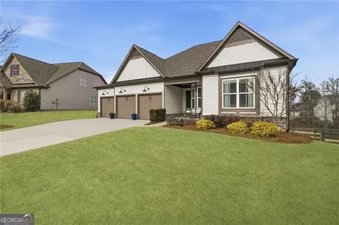 Exterior - 522 Edgewater Dr, Canton, GA 30115 photo 5 of 11