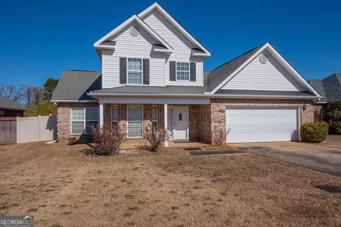 122 Emberly Ln, Warner Robins, GA 31088