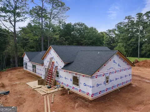 Exterior - 960 Cameron Mill Rd, Lagrange, GA 30240 photo 3 of 4