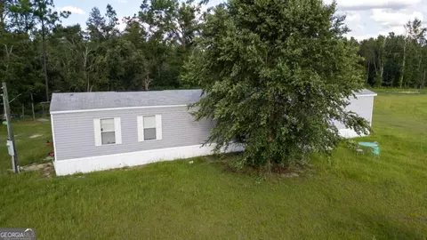 01 Penny Morris Rd, Baxley, GA 31513