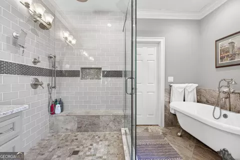 Bath - 2761 Calloway Ct, Duluth, GA 30097 photo 4 of 10