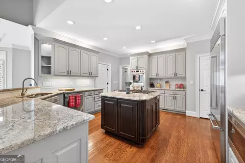 Kitchen - 2761 Calloway Ct, Duluth, GA 30097 photo 4 of 9