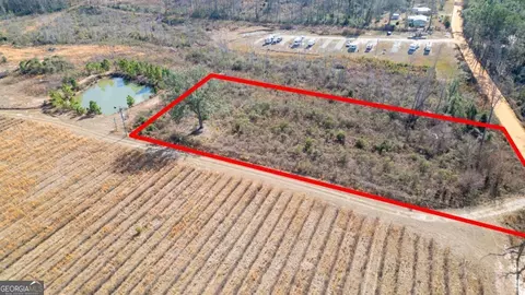 03 Penny Morris Rd, Baxley, GA 31513