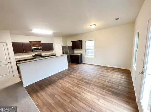 Living - 1418 Turning Leaf Ln, Pendergrass, GA 30567 photo 4 of 6
