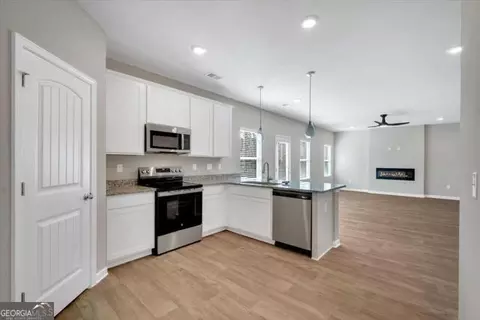 Entry Way - Undisclosed, Covington, GA 30014 photo 1 of 2