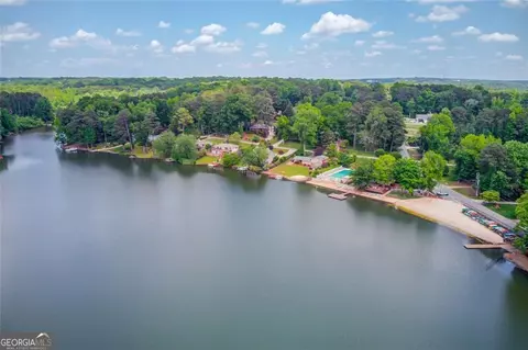 2820 Bluebird Cir, Duluth, GA 30096
