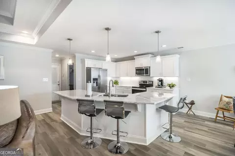 Kitchen - 420 Lamplight Dr, Byron, GA 31008 photo 1 of 5