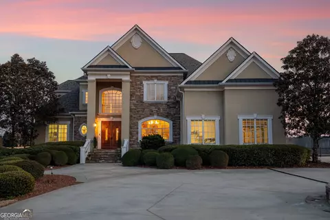 940 Winged Foot Trl, Fayetteville, GA 30215