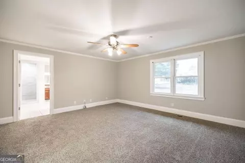 Living - 411 Pine Forrest, Dublin, GA 31021 photo 8 of 8