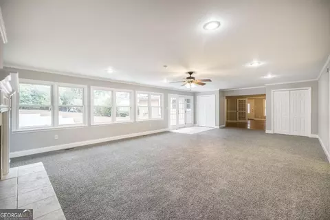 Living - 411 Pine Forrest, Dublin, GA 31021 photo 5 of 8
