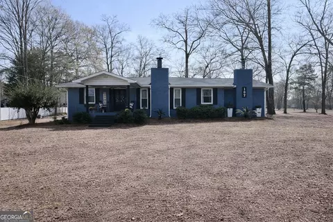 107 Pine Hill Cir, Byron, GA 31008