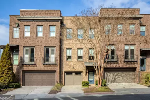 545 Canton Walk, Roswell, GA 30075