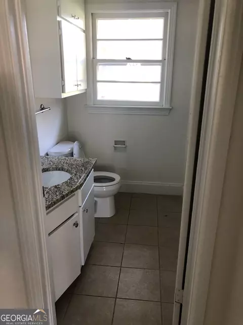 Bath - 1716 44th St, Valley, AL 36854 photo 4 of 4