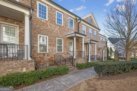 7012 Seneca Ct, Roswell, GA 30076