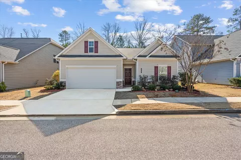 60 Light Ln, Oxford, AL 36203