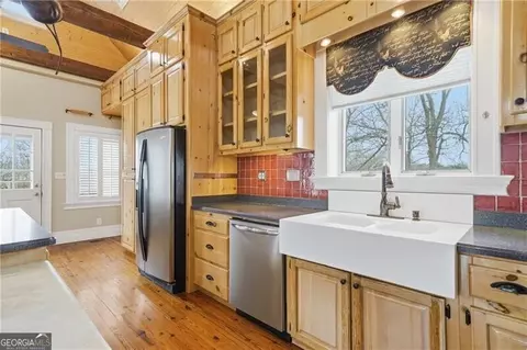 Kitchen - Undisclosed, Barnesville, GA 30204 photo 3 of 4