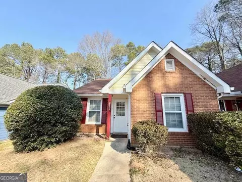 5390 Cherry Wood Dr, Stone Mountain, GA 30083