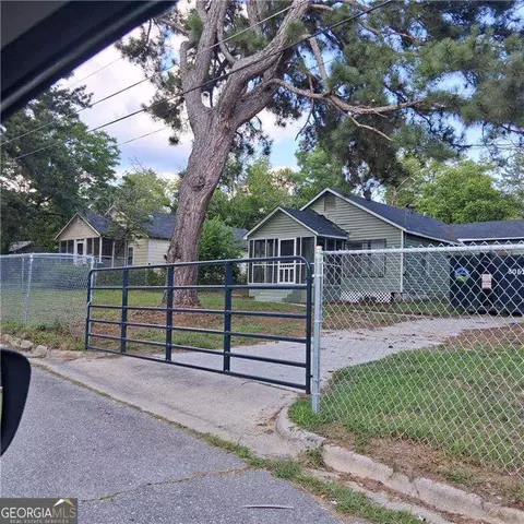 348 Hortman Ave, Macon, GA 31204