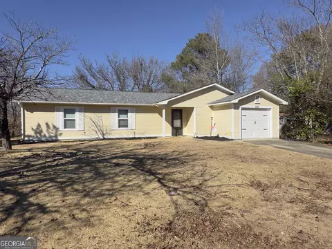 403 Fieldstone Rd, Warner Robins, GA 31093