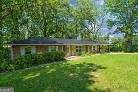 324 Sylvan Dr, Villa Rica, GA 30180
