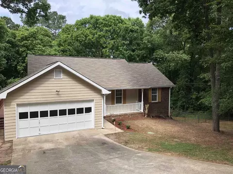 217 Briarpatch Ct, Stockbridge, GA 30281