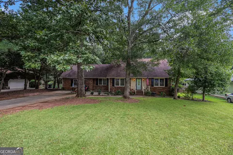 2203 Honeybee Creek Dr, Griffin, GA 30224