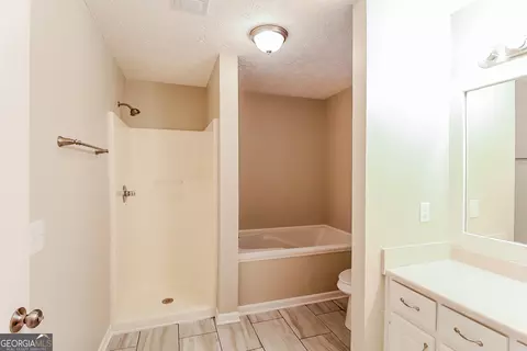 Bath - 35 Nicole Ct, Covington, GA 30016 photo 1 of 2